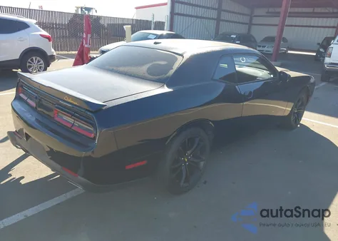 2017 Dodge Challenger Sxt z USA, uszkodzony, nr VIN 2C3CDZAG0HH598362